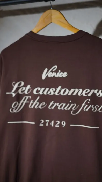 Temporada 1 Venice Train Station 613