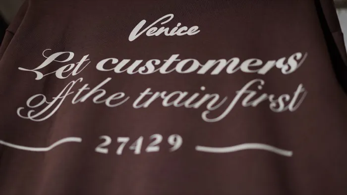 Temporada 1 Venice Train Station 616