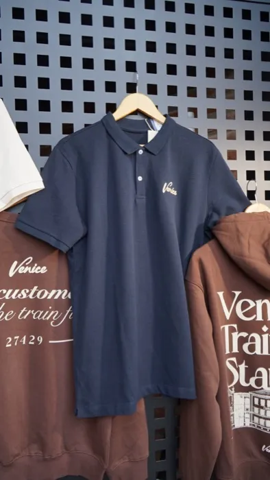 Temporada 1 Venice Train Station 836